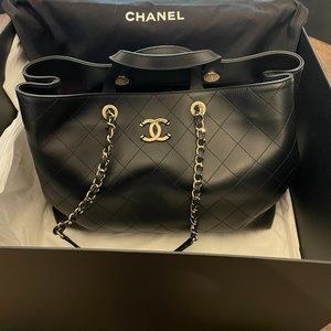 Chanel Black Quilt Tote